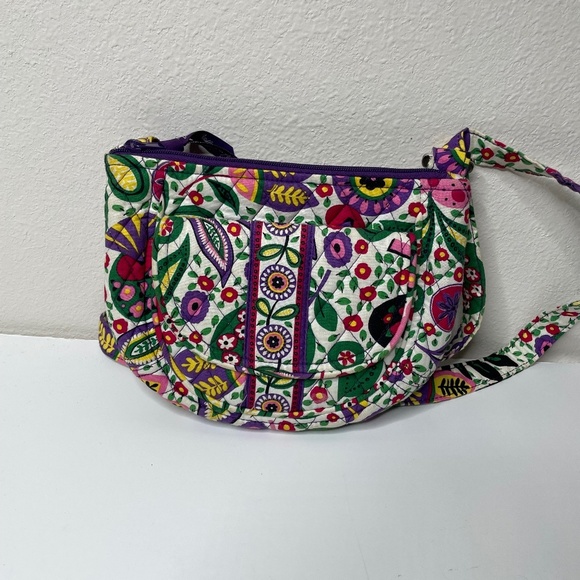 Vera Bradley Crossbody - Picture 1 of 4